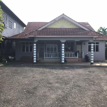 Cozy Homestay Che Yang Kuala Terengganu Kültér fotó